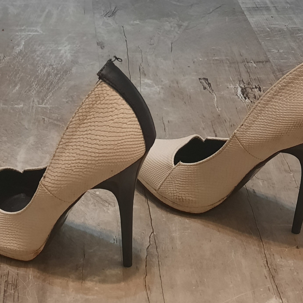 Women's White Heels